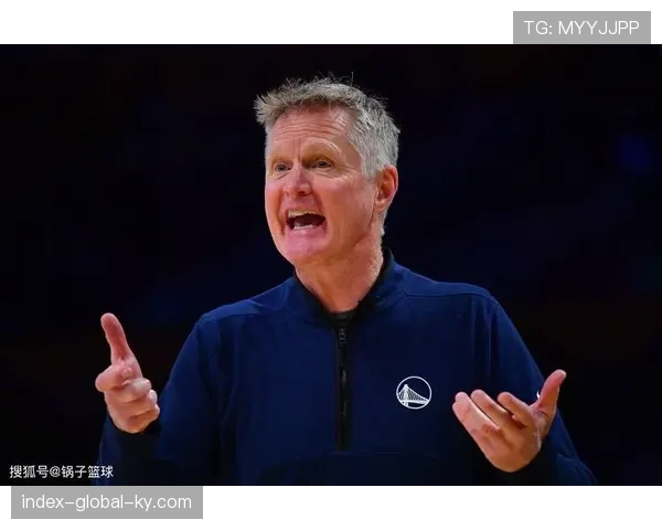 科尔启用双向合同球员补缺，团队深度在困难时期体现价值